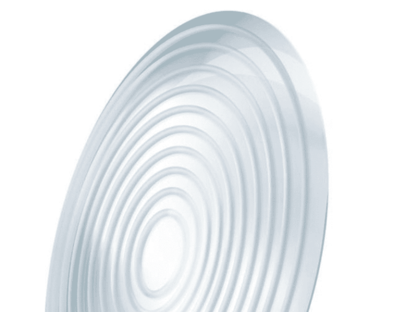 Lente de desenfoque periférico diseñada para el control de la miopía